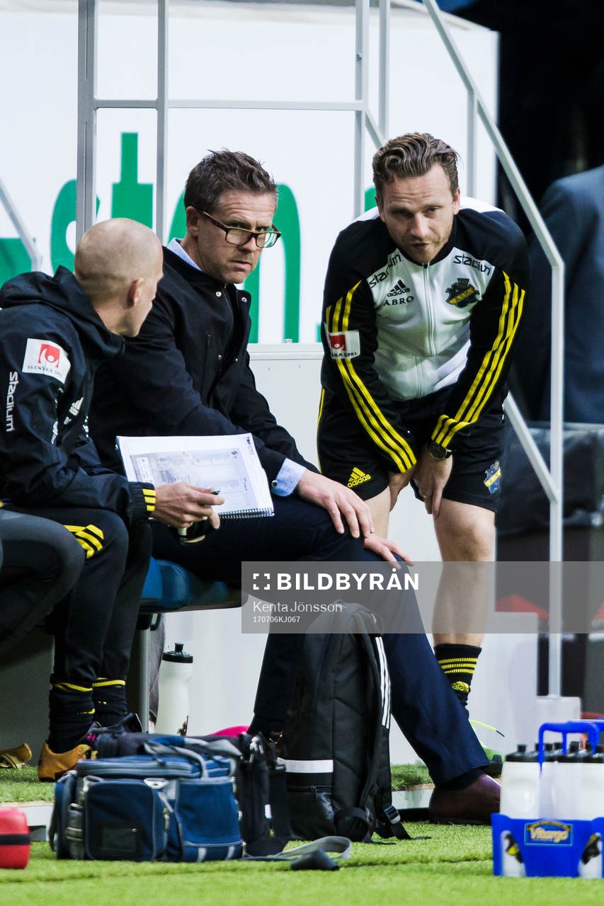 s tränare Rikard Norling och assisterande tränare Bartosz