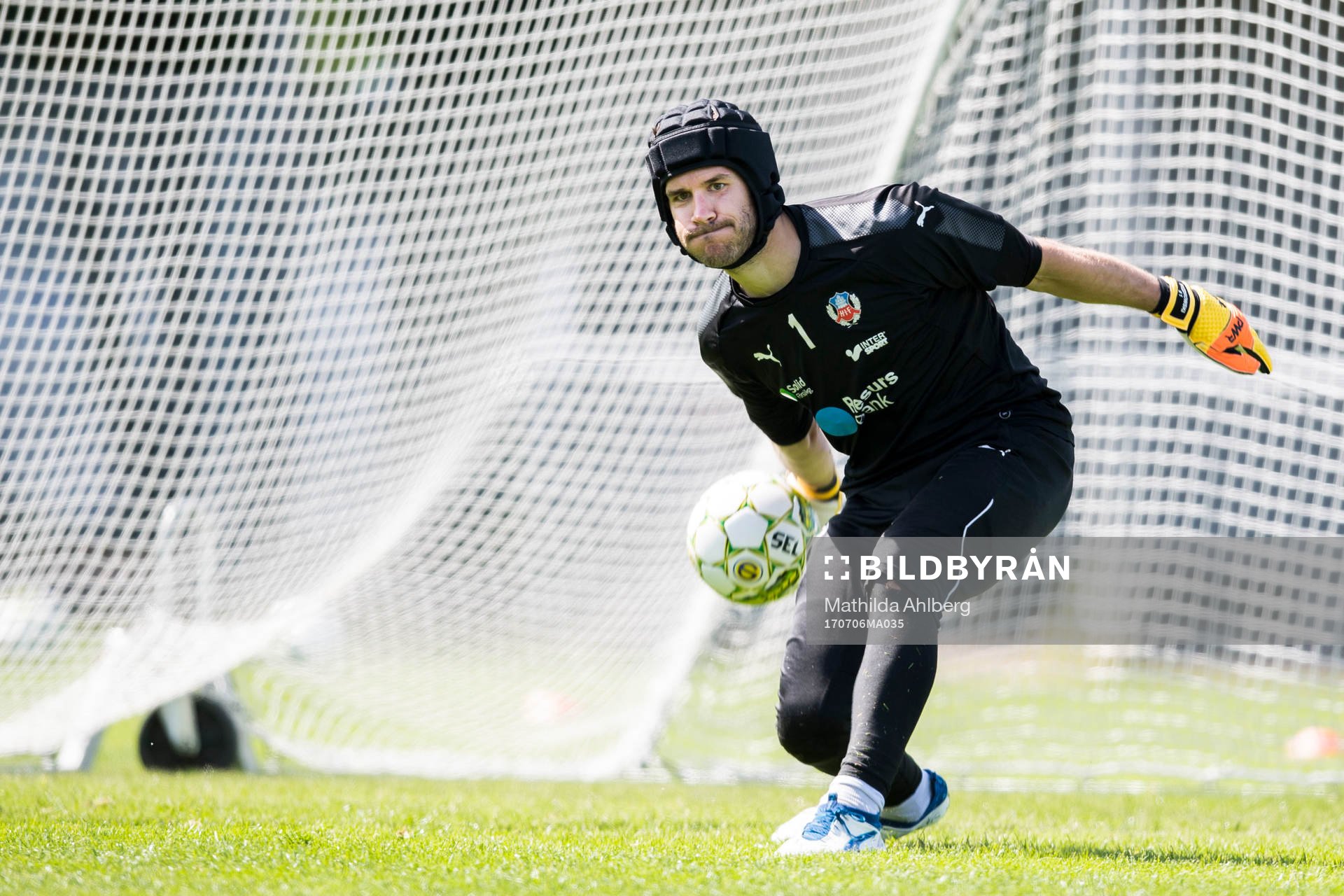 Helsingborgs målvakt Matt Pyzdrowski
