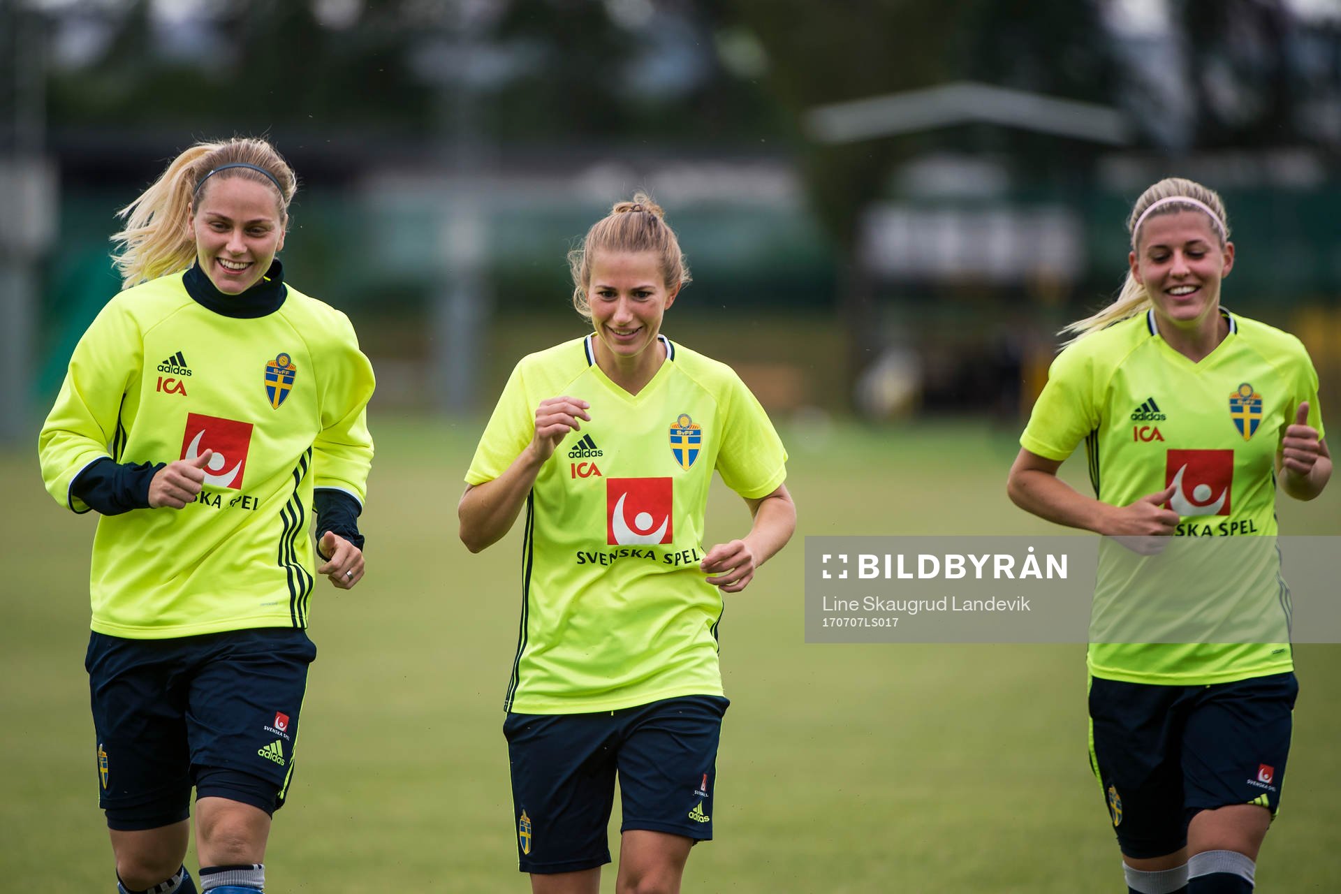 Lisa Dahlkvist, Emma Berglund och Olivia Schough