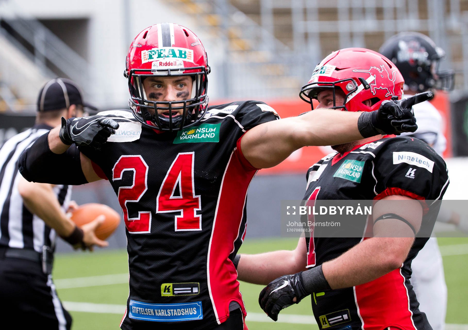 Carlstad Crusaders Markus Persson jublar