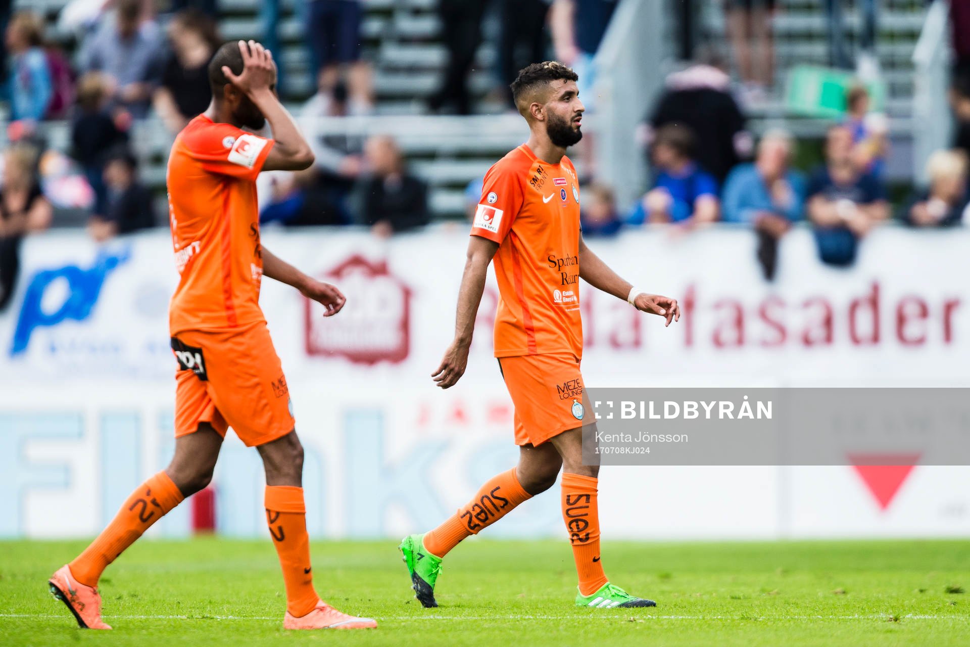 AFC Eskilstunas Omar Eddahri och Ferid Ali deppar