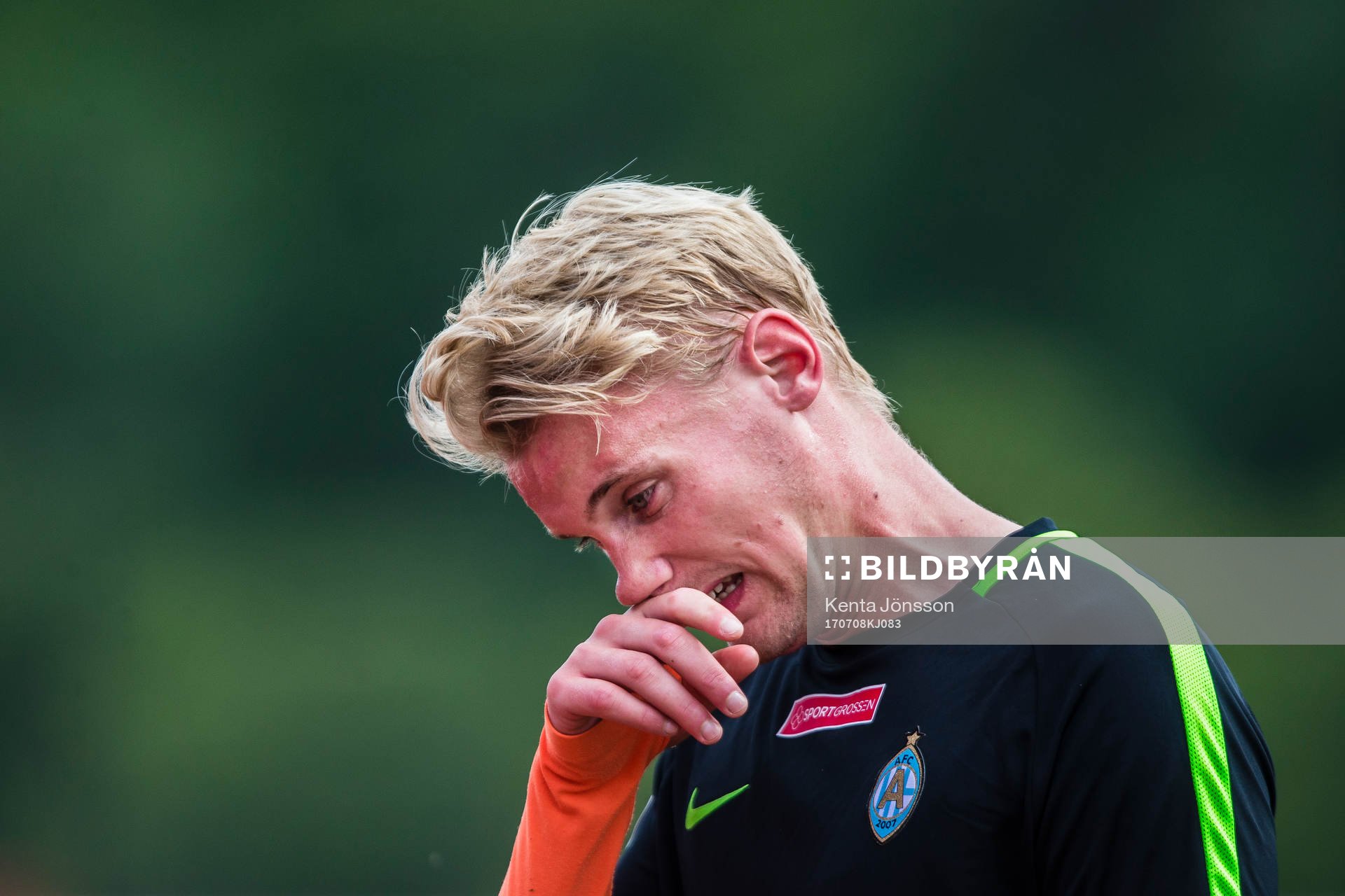 AFC Eskilstunas Ludvig Öhman innan fotbollsmatchen i