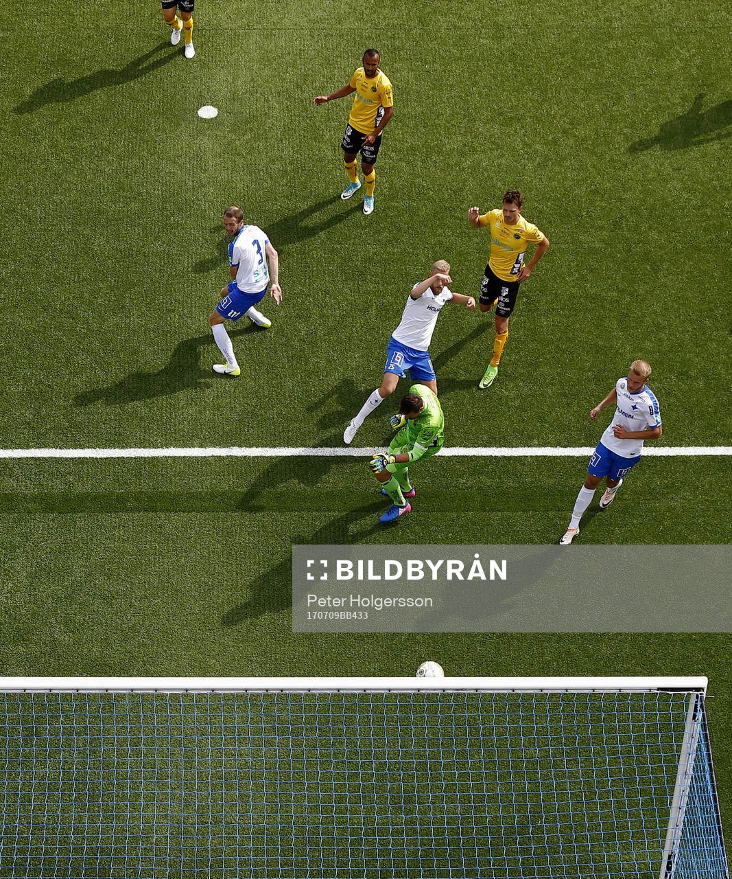 Bortdömt mål (2-2) vid nick av Norrköpings Jón Gudni