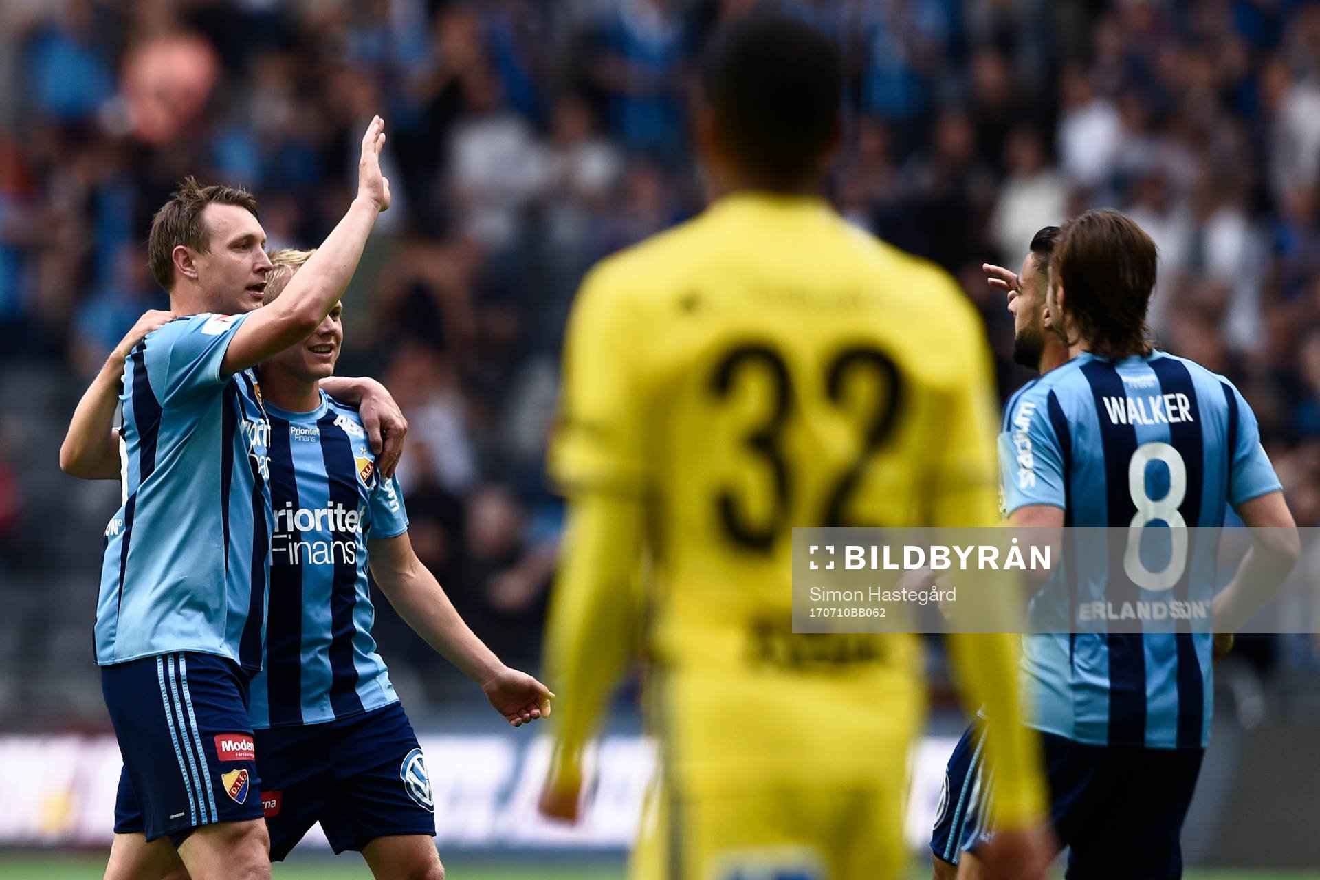 Djurgårdens Kim Källström jublar med lagkamrater