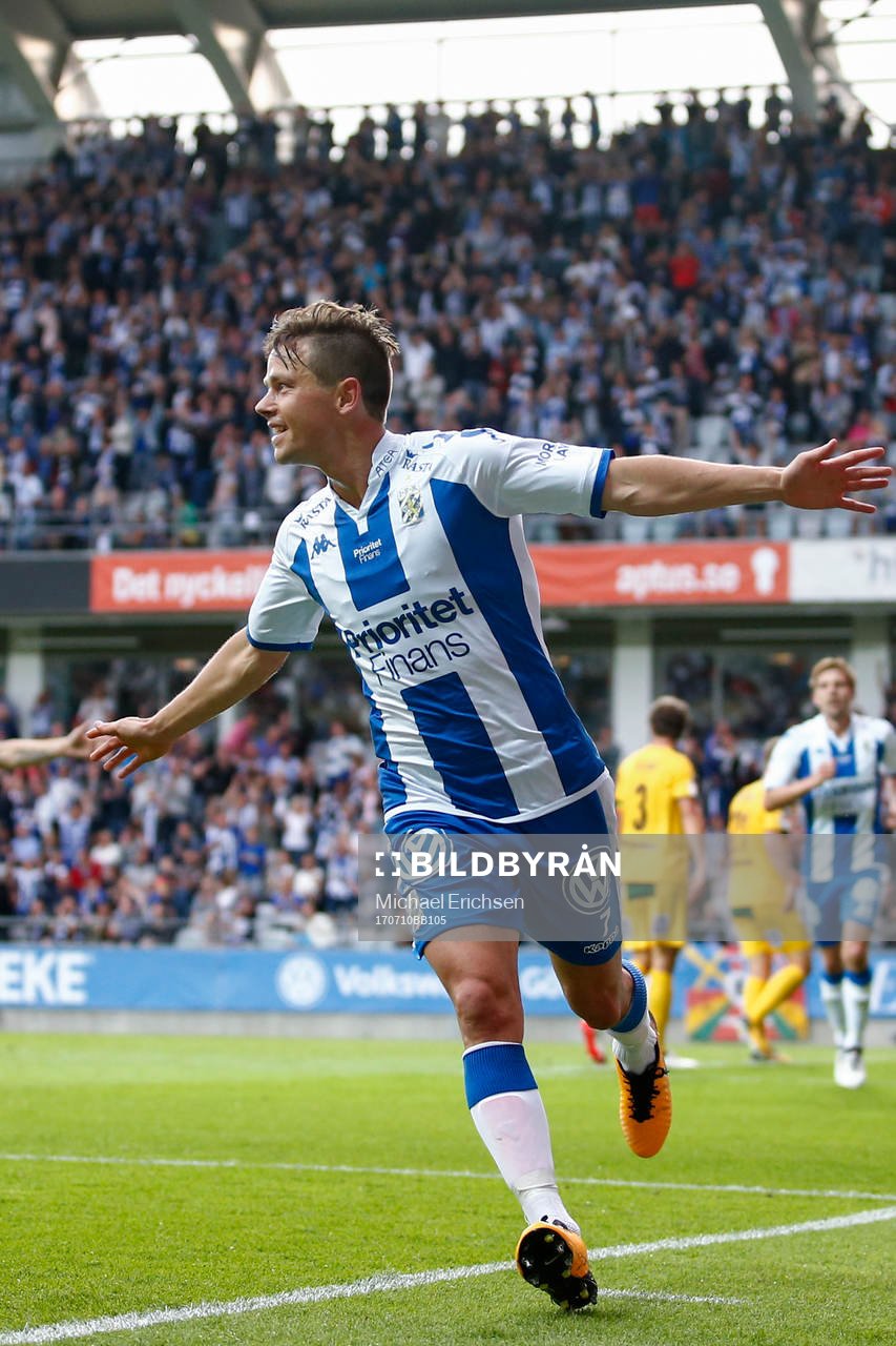 IFK Göteborgs Mads Albaek jublar