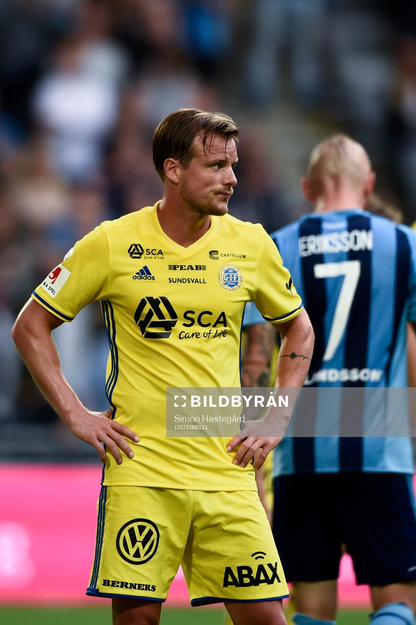Sundsvalls Eric Larsson deppar