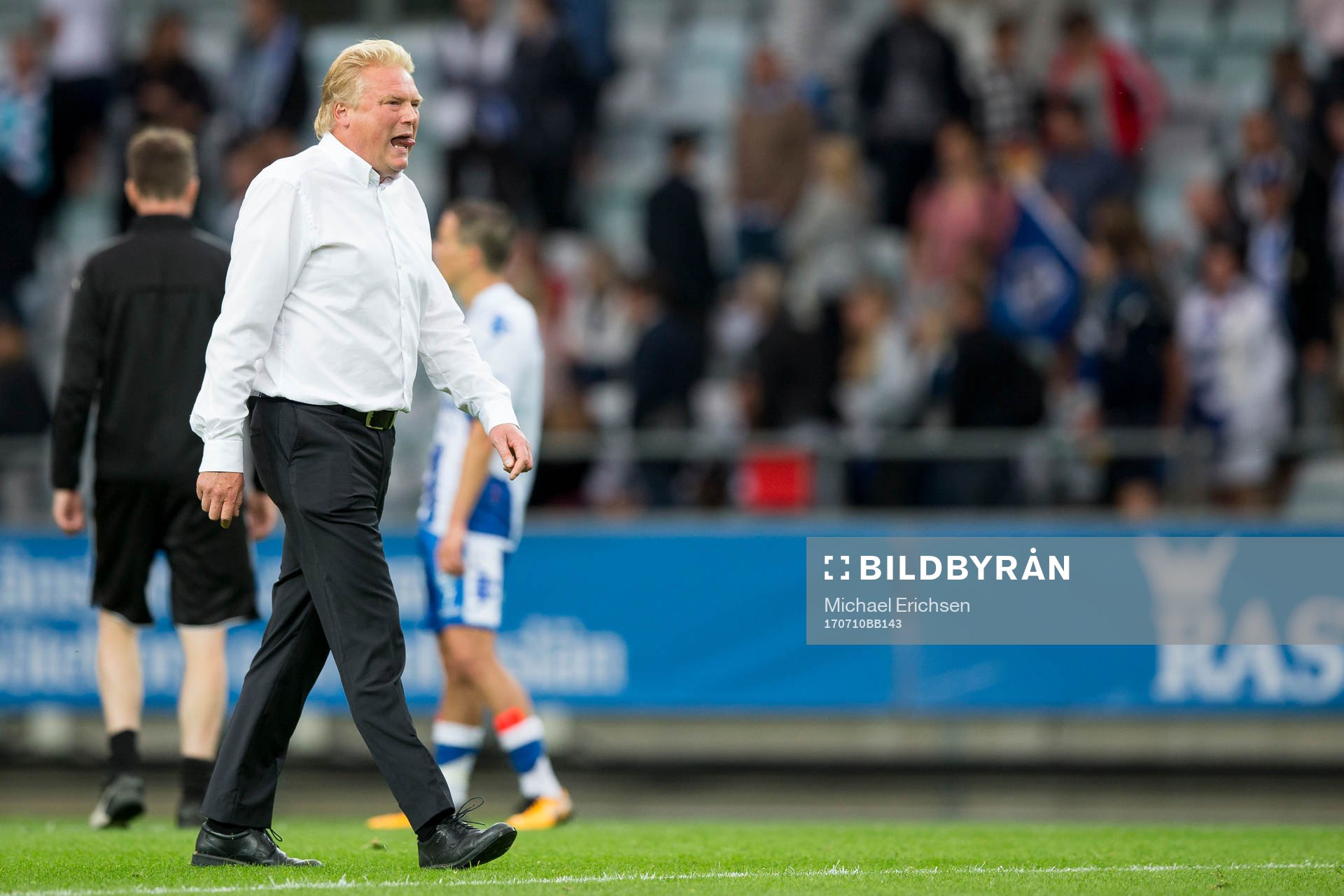 IFK Göteborgs tränare Jörgen Lennartsson deppar