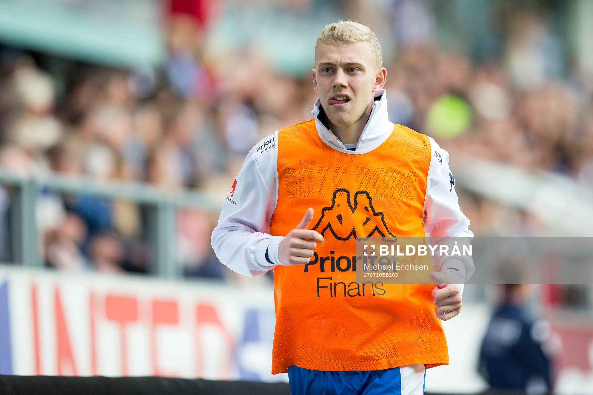 IFK Göteborgs Henrik Björdal värmer upp