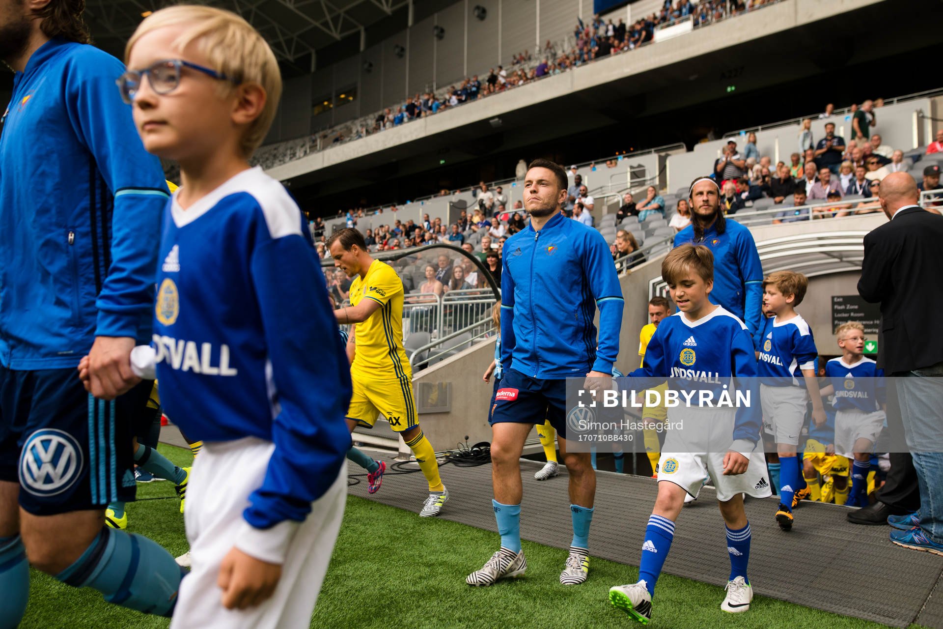 Djurgårdens Kerim Mrabti före  fotbollsmatchen i