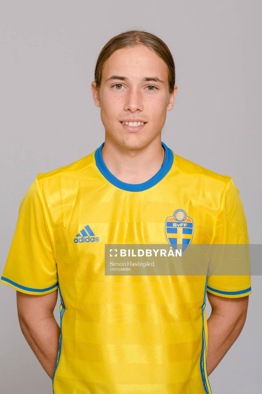Milan Suvejkic i P17/00-landslaget