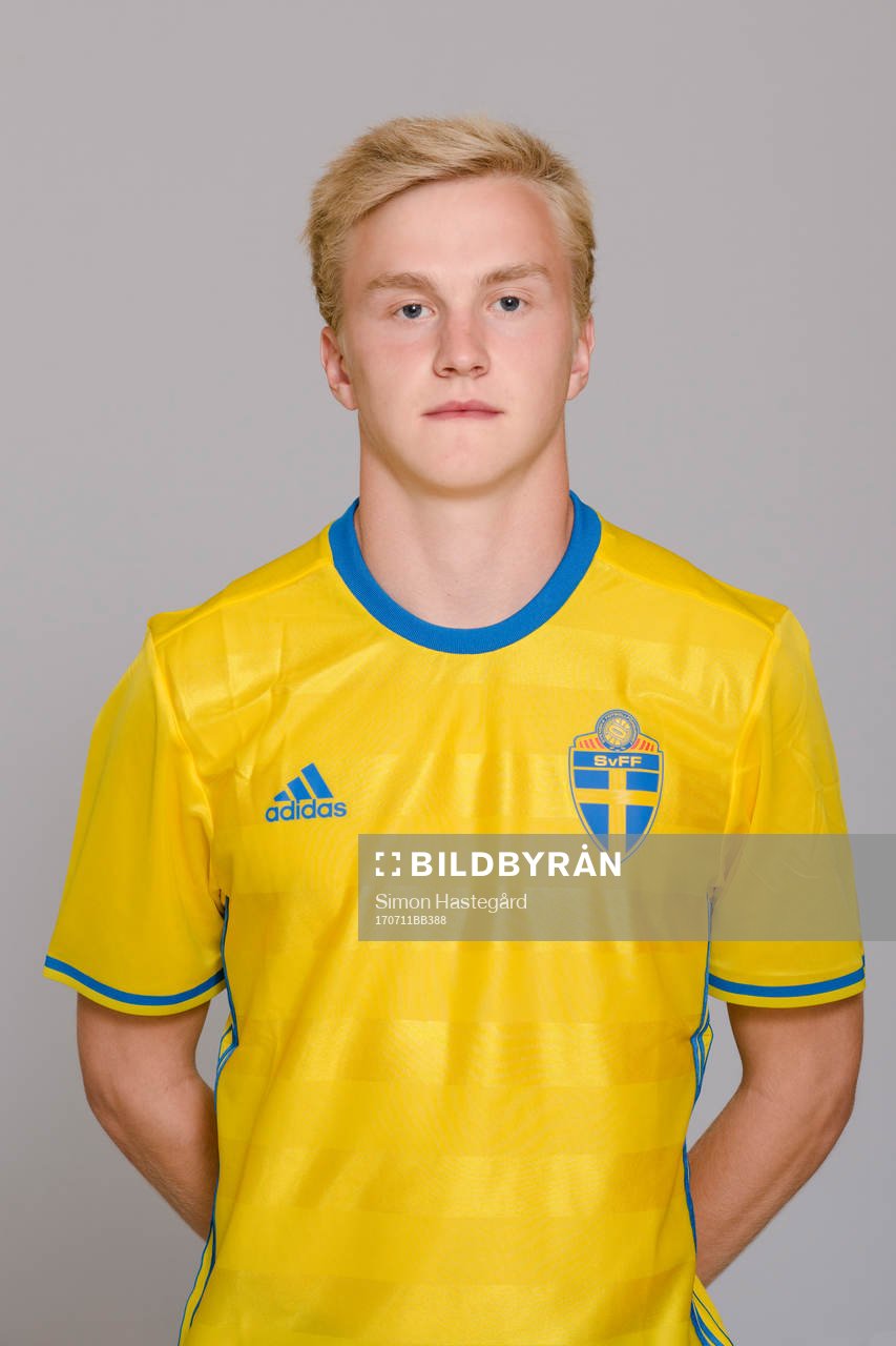 Max Sandblad i P17/00-landslaget