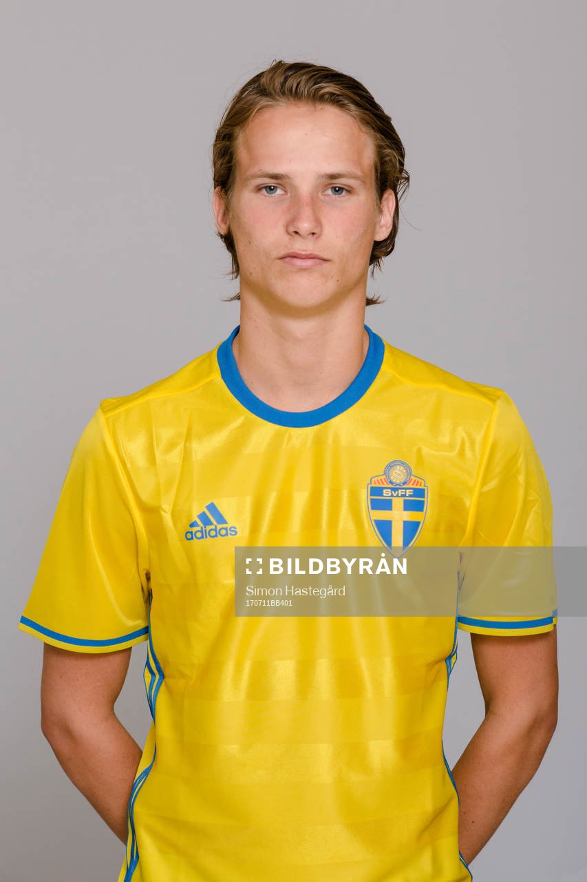 Alex Sjöholm i P17/00-landslaget