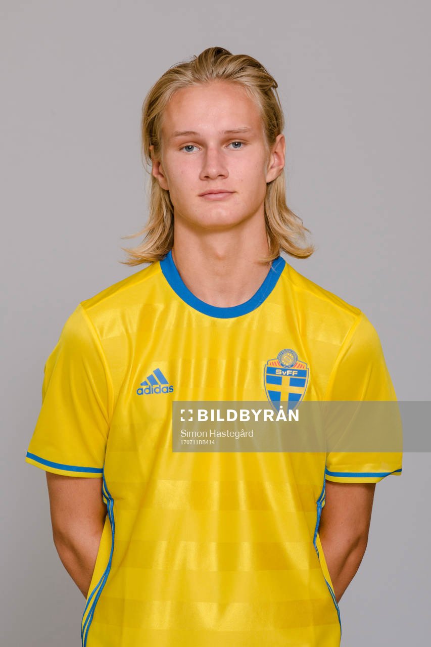 Alexander Almqvist i P17/00-landslaget