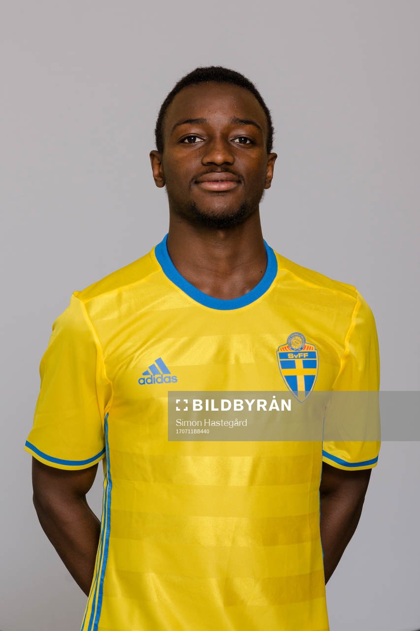 Fonti Kanu i P17/00-landslaget