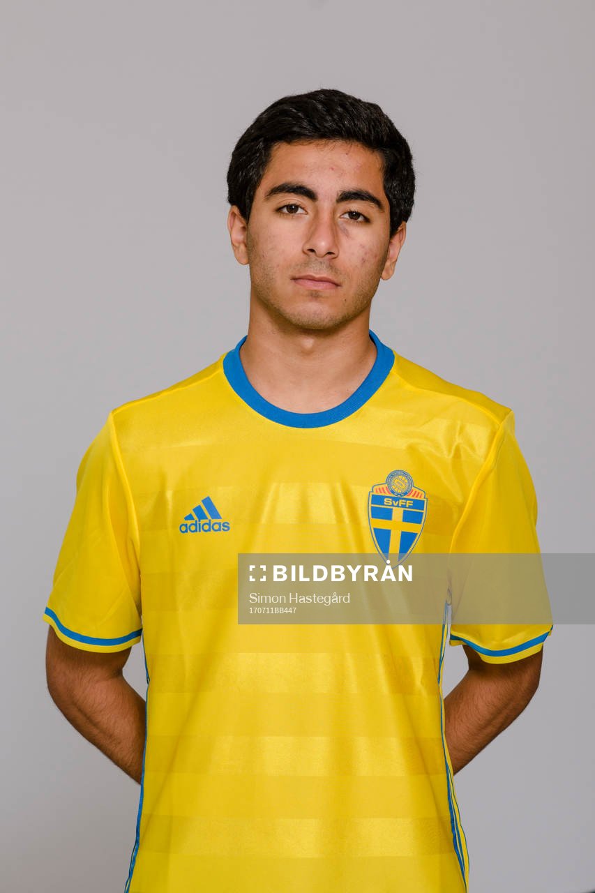 Khaled Qasem i P17/00-landslaget poserar för porträtt den 11 juli 2017 i Stockholm.