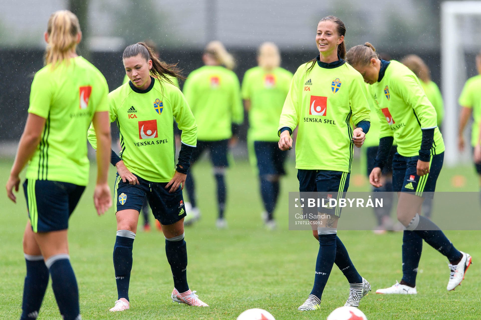 Pauline Hammarlund och Lotta Schelin