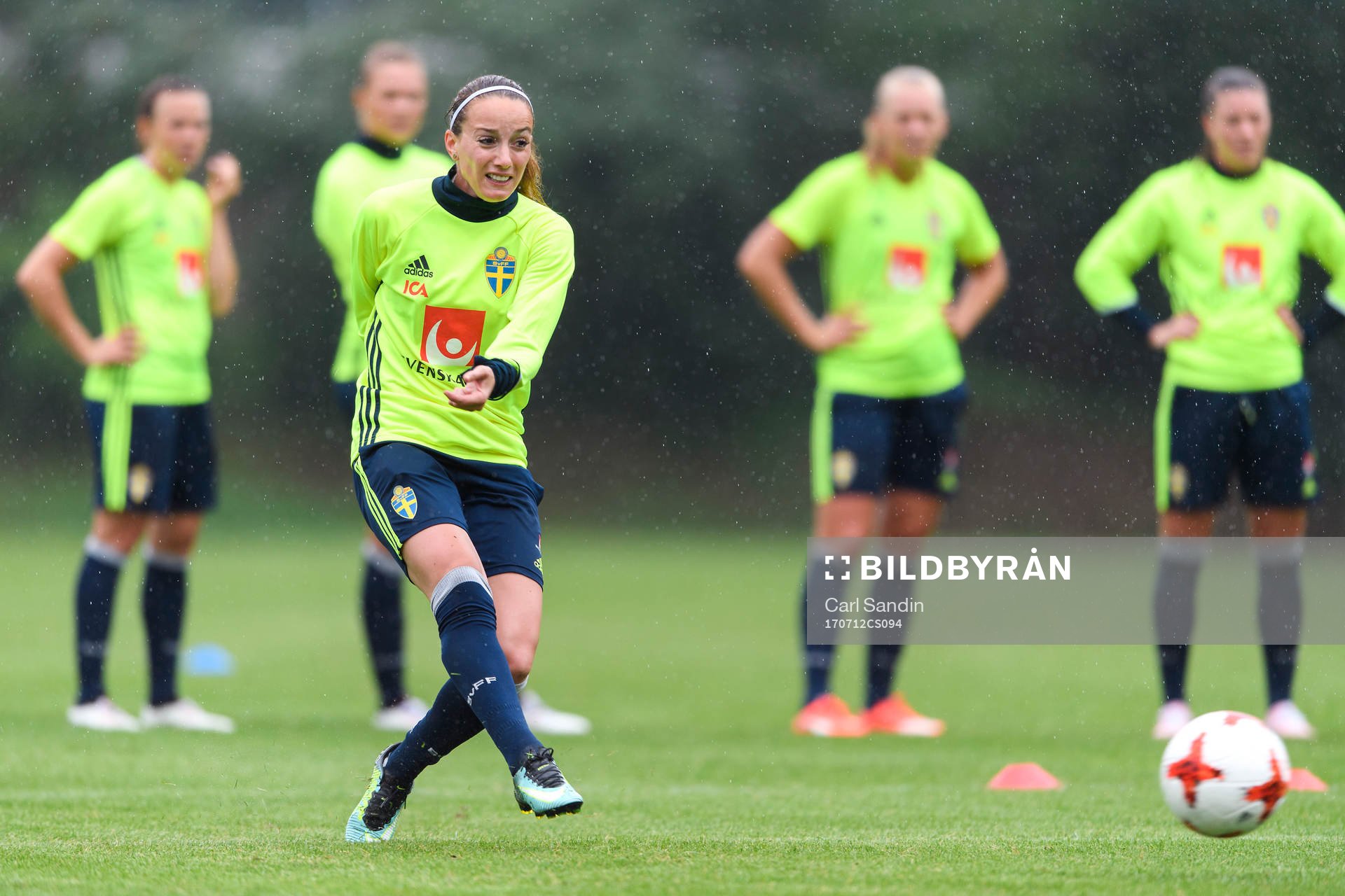 Kosovare Asllani