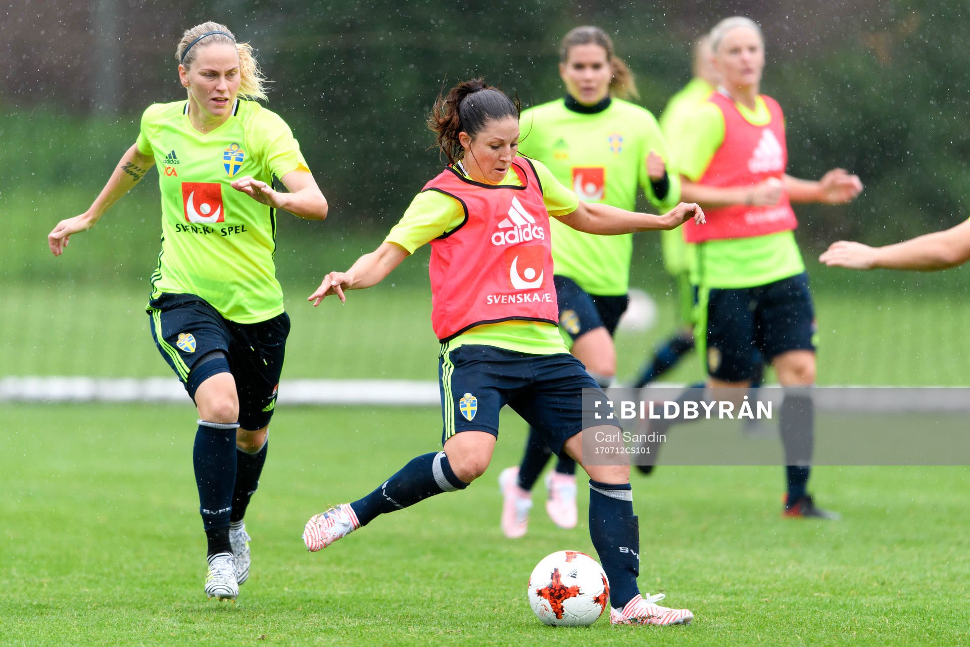 Lisa Dahlkvist och Josefin Johansson
