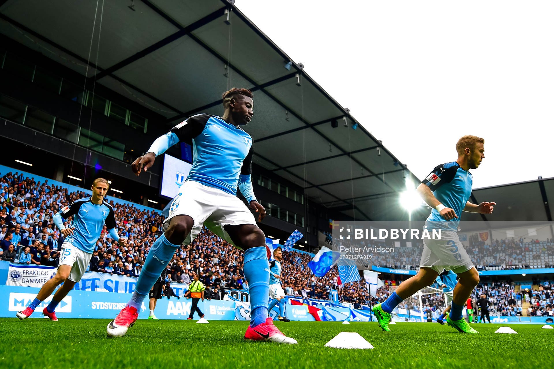 Malmö FFs  Pawel Cibicki,  Pa Konate och Anton Tinnerholm