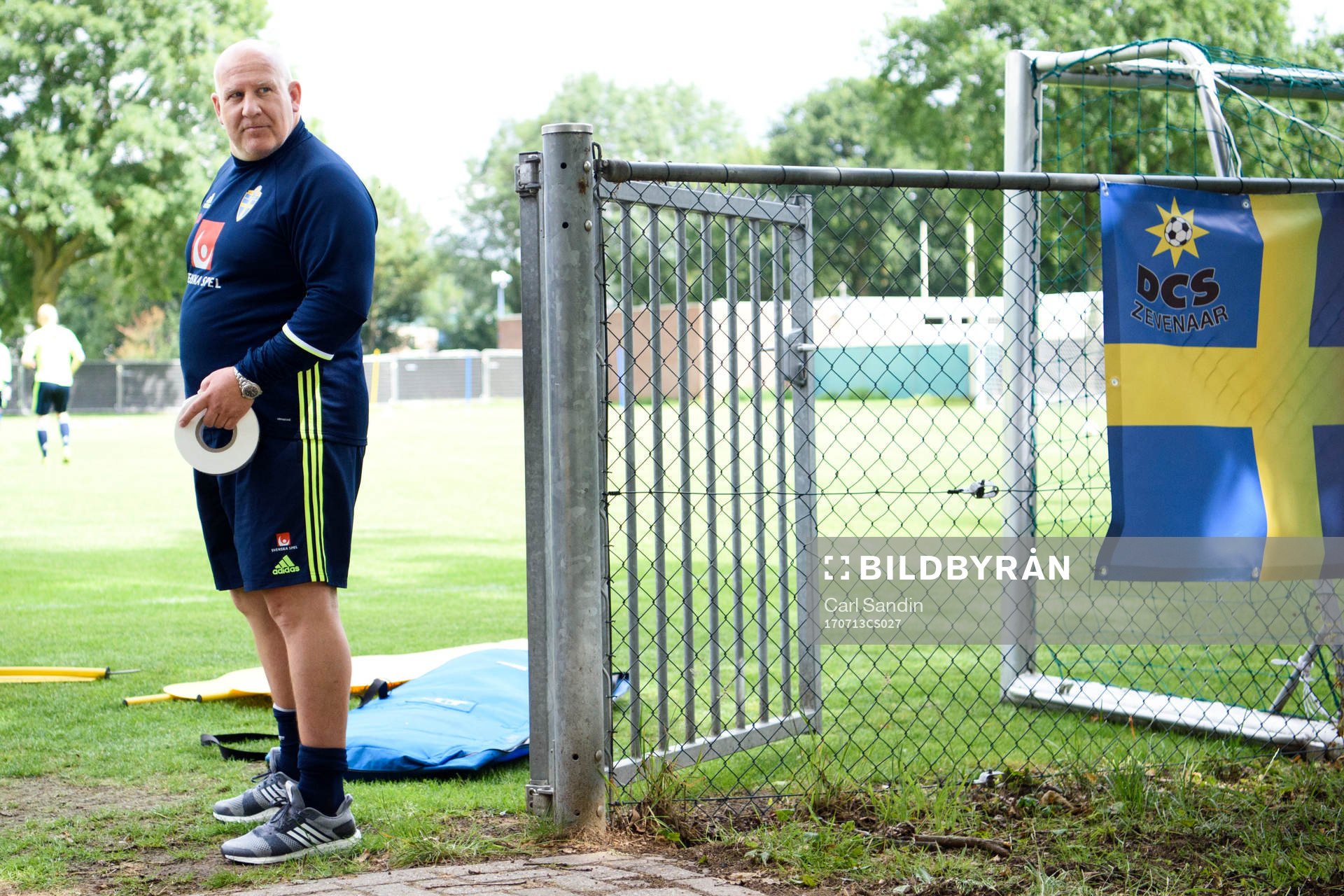 Per Samuelsson, säkerhetsansvarig, under en träning med det svenska landslaget i fotboll den 13 juli 2017 i Arnhem.