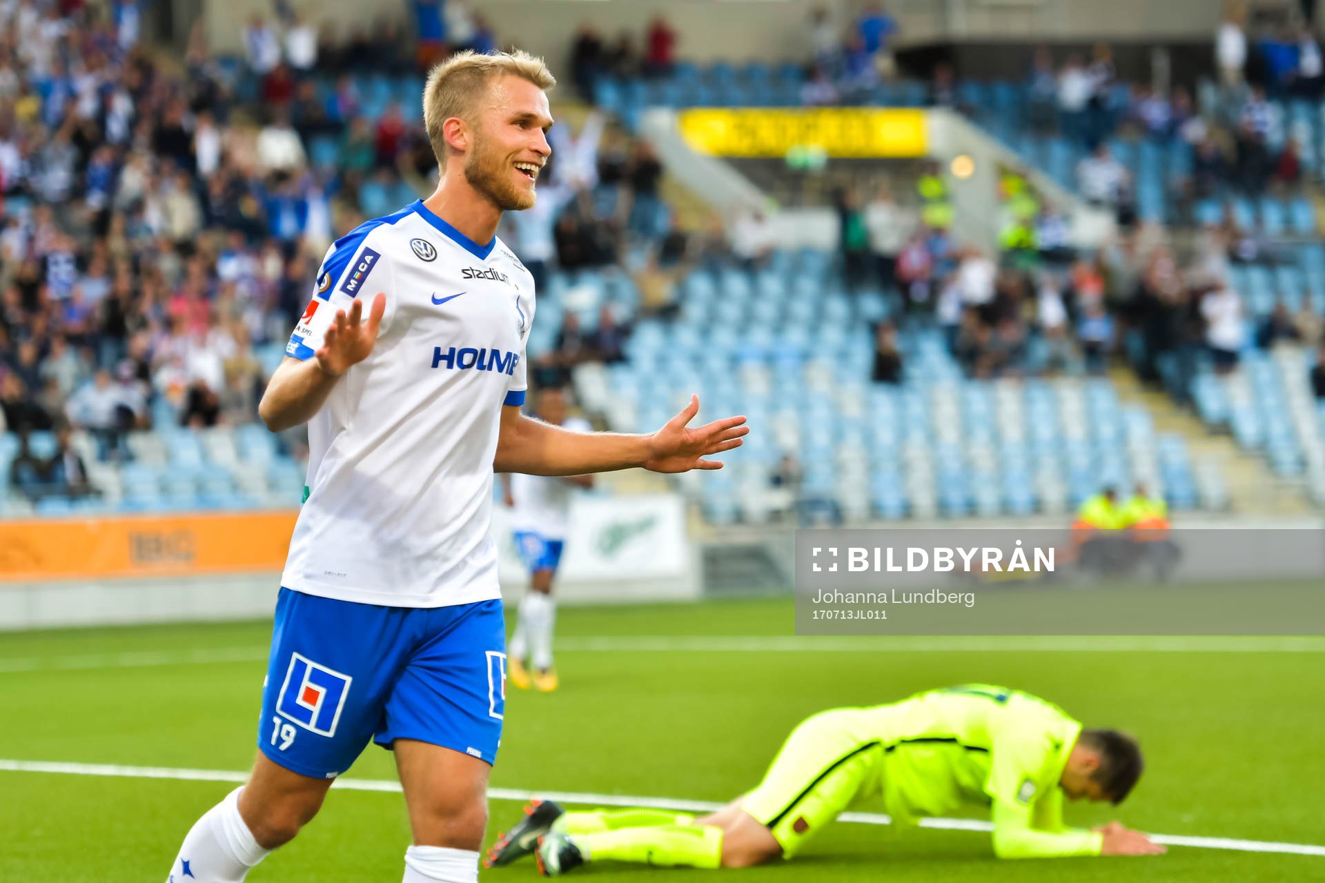 Norrköpings Sebastian Andersson jublar