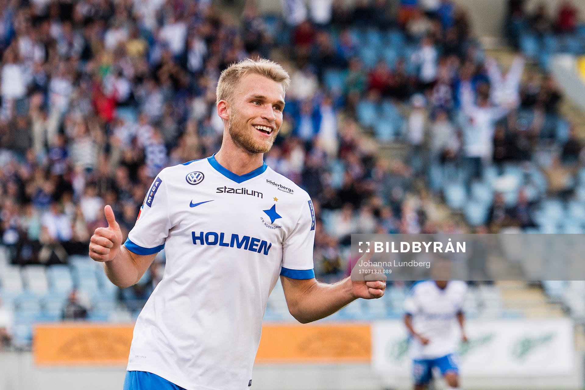 Norrköpings Sebastian Andersson gör 1-0 och jublar under fotbollsmatchen i kvalet till Europa League mellan Norrköping och Trakai den 13 juli 2017 i Norrköping.