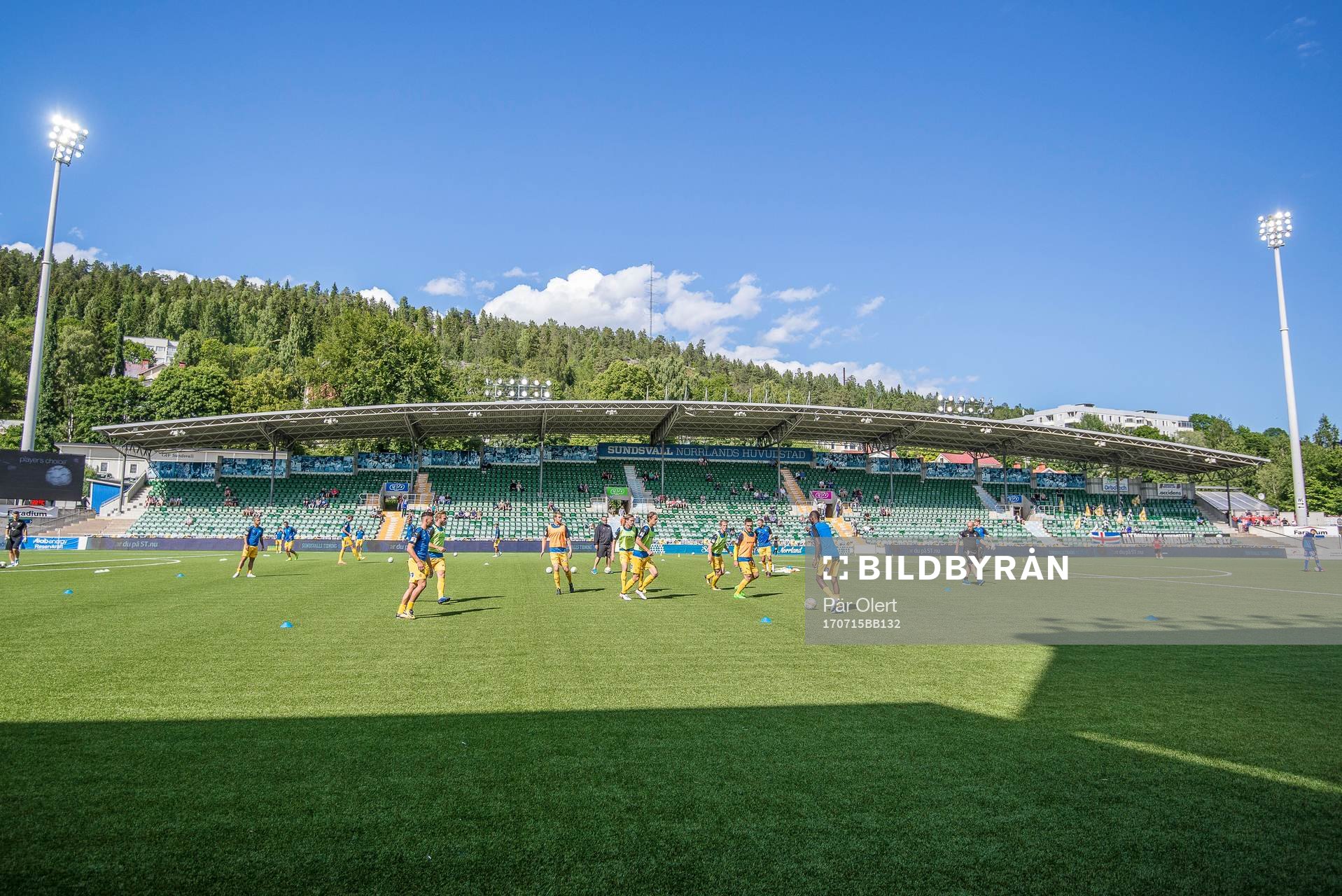 Halmstads spelare värmer upp