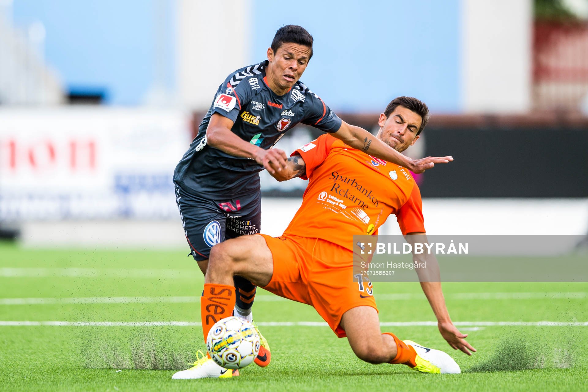 Kalmars Romário Pereira Sipião och AFC Eskilstunas Thomas