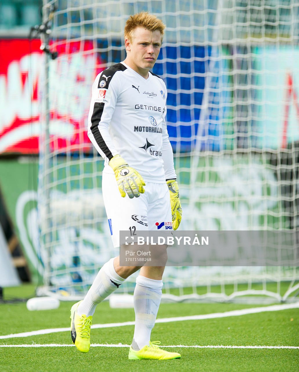 Halmstads målvakt Isak Pettersson