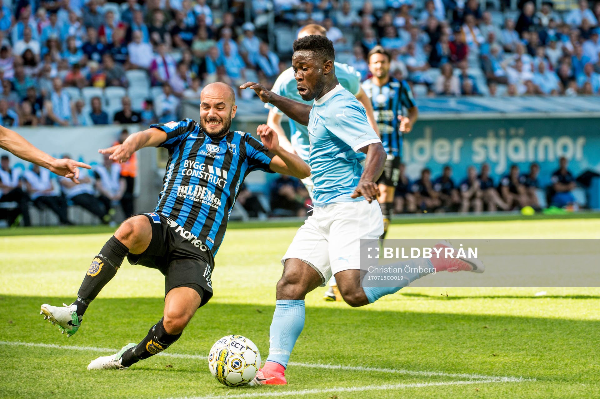 Sirius Karl Larson mot Malmö FFs Kingsley Sarfo