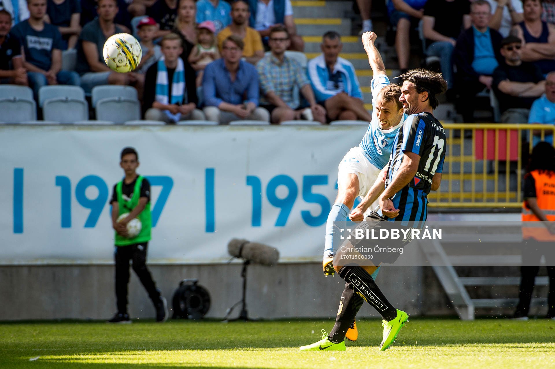 Malmö FFs Magnus Wolff Eikrem mot Sirius Alexander Nilsson