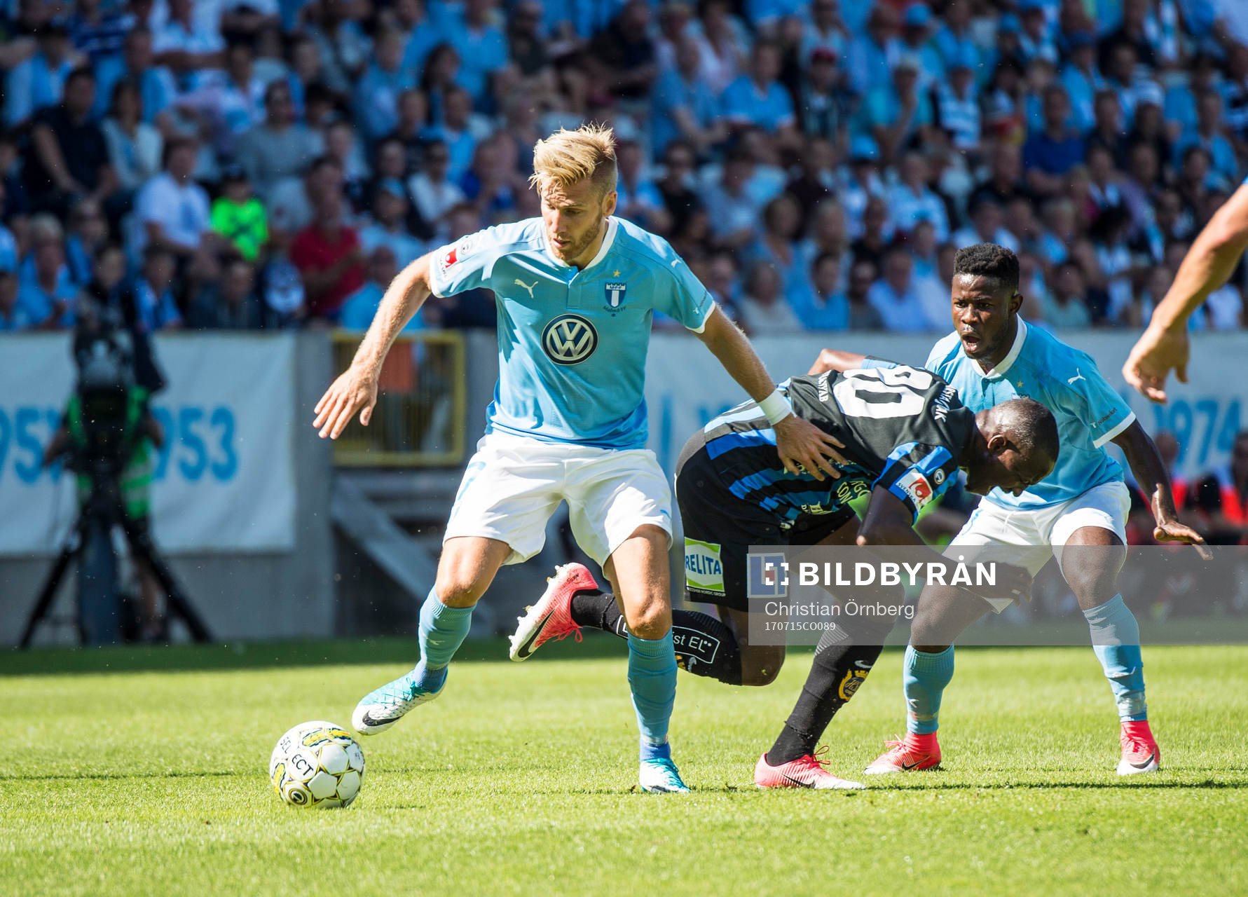 Malmö FFs Rasmus Bengtsson och Kingsley Sarfo mot Sirius