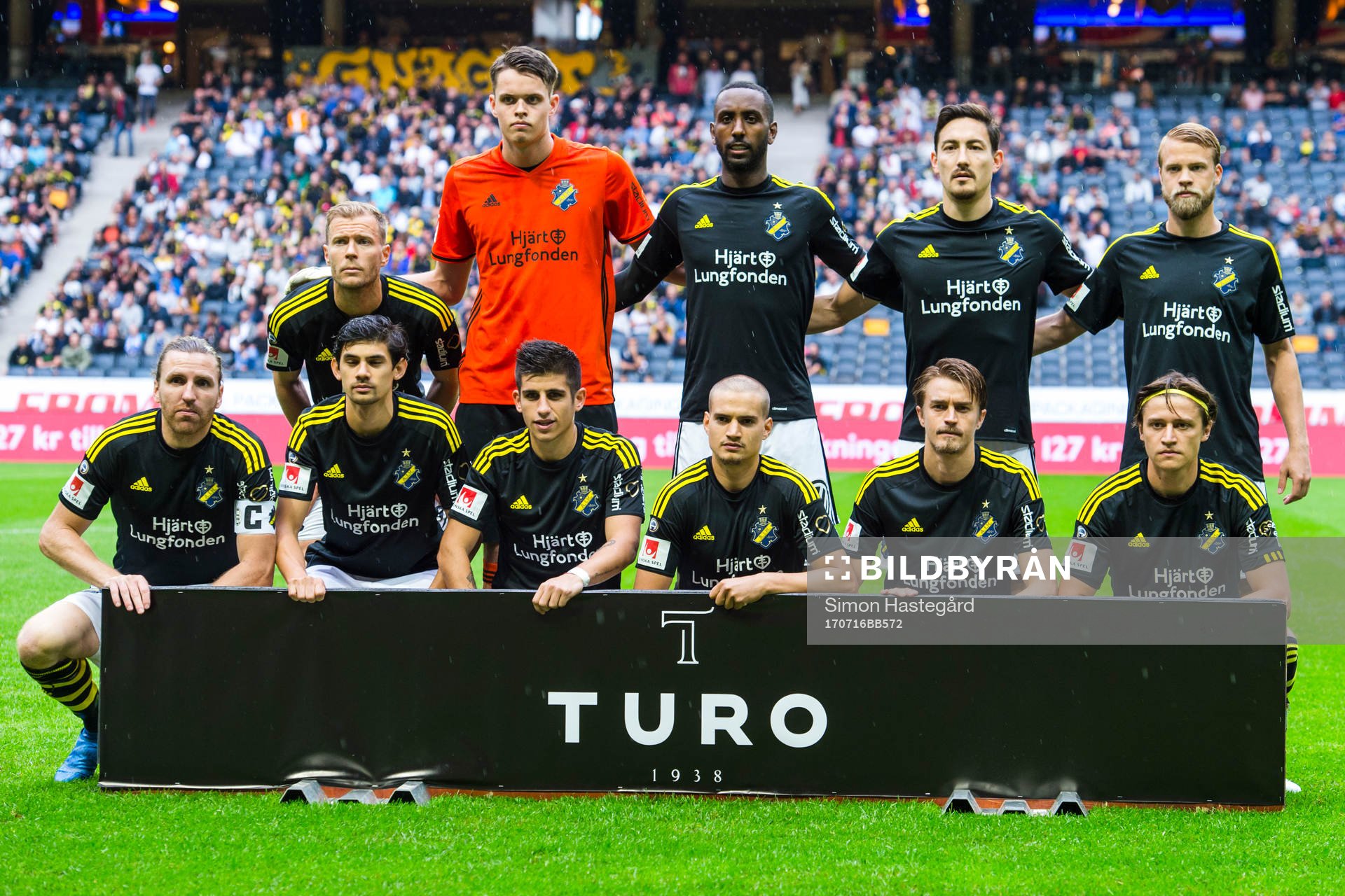 s Per Karlsson, målvakt Oscar Linnér , Henok Goitom ,