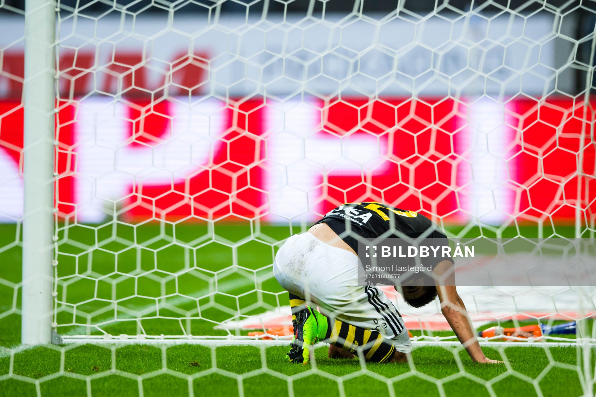 s Nicolas Marcelo Stefanelli har ont