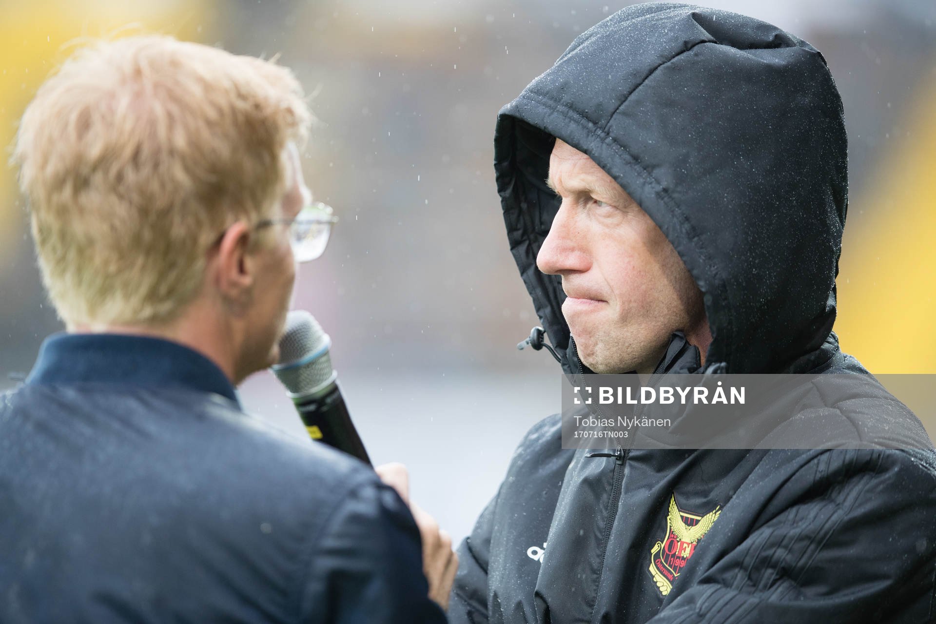 Östersunds tränare Graham Potter blir intervjuad
