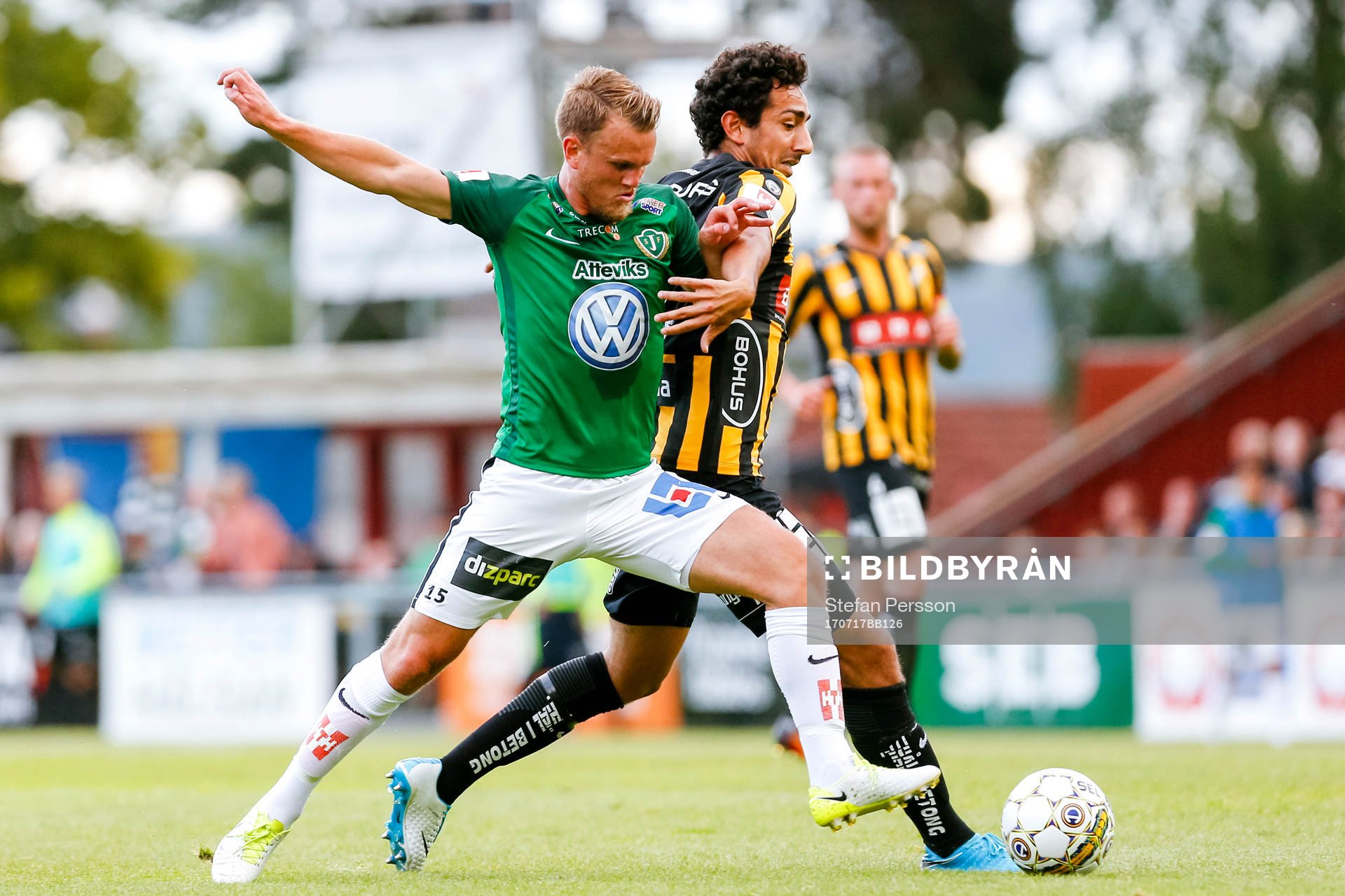 Jönköpings Stian Aasmundsen och Häckens Daleho Irandust