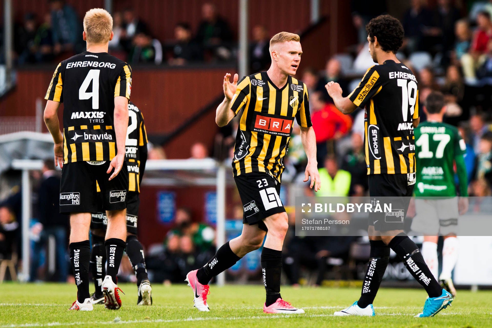 Häckens Juhani Ojala, David Engström och Daleho Irandust
