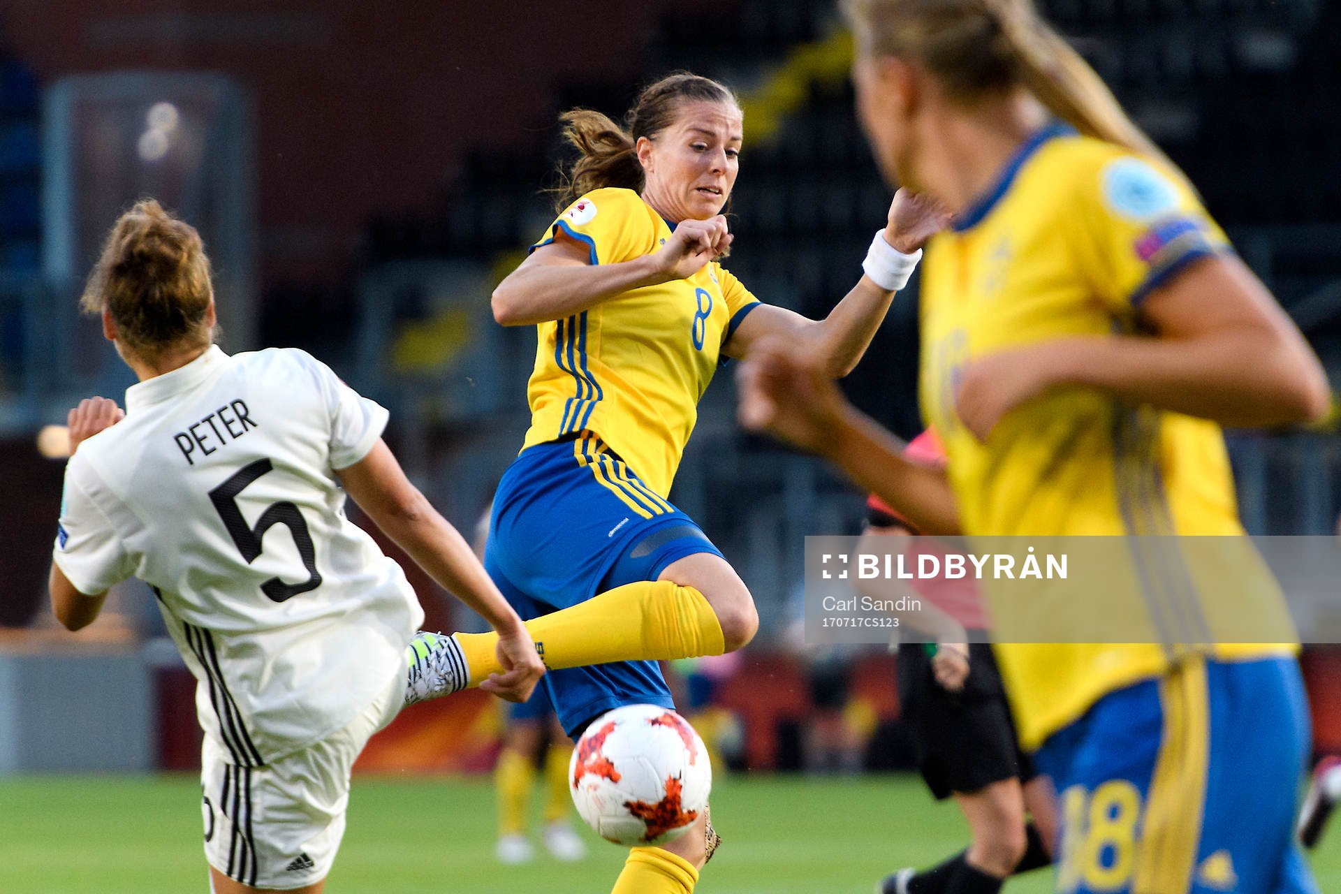 Sveriges Lotta Schelin i fotbollsmatchen mellan Tyskland
