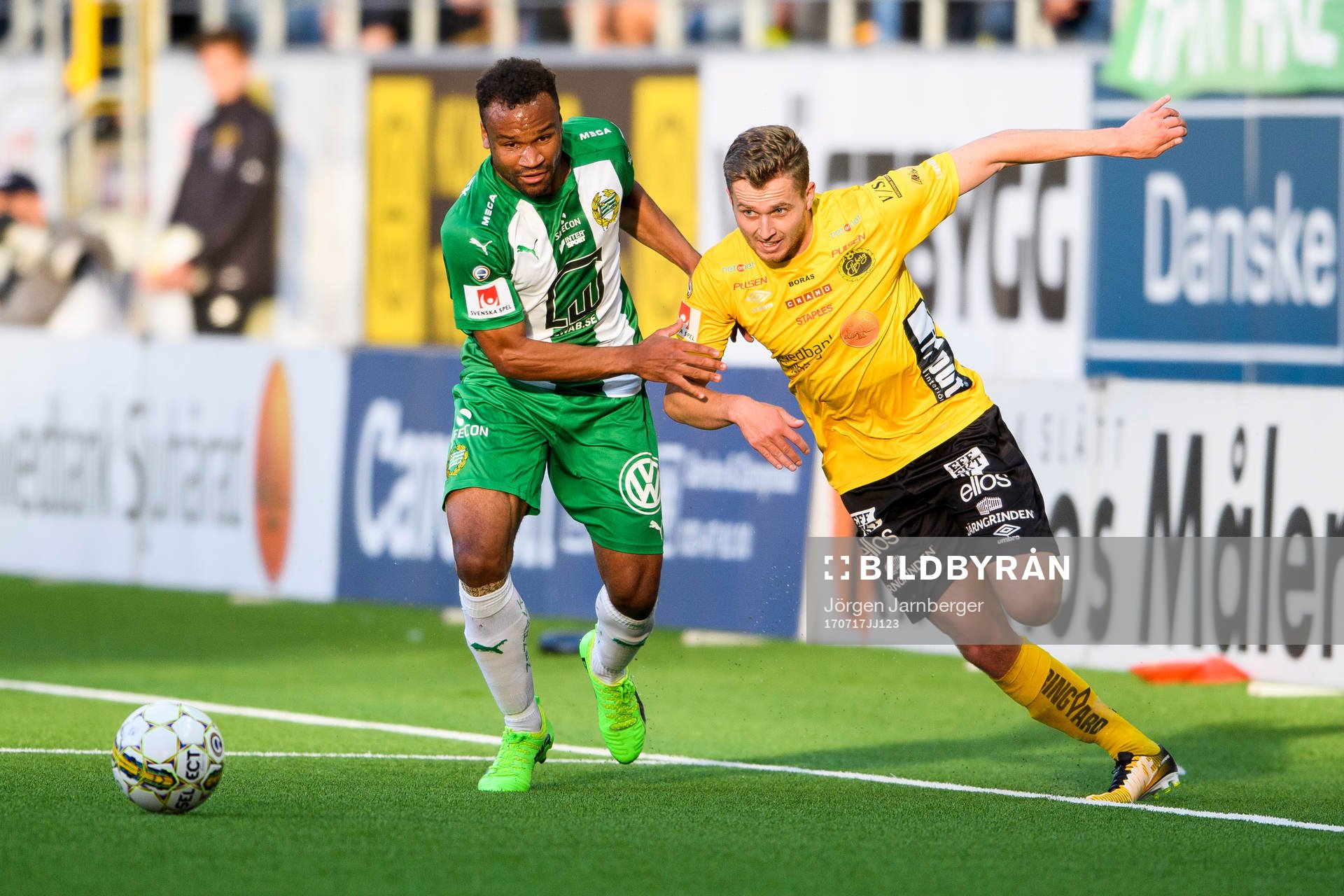 Hammarbys Serge-Junior Martinsson Ngouali och Elfsborgs