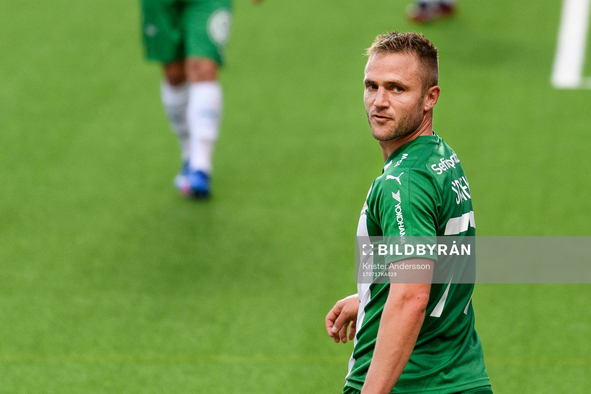 Hammarbys Mats Solheim reagerar på ett domslut