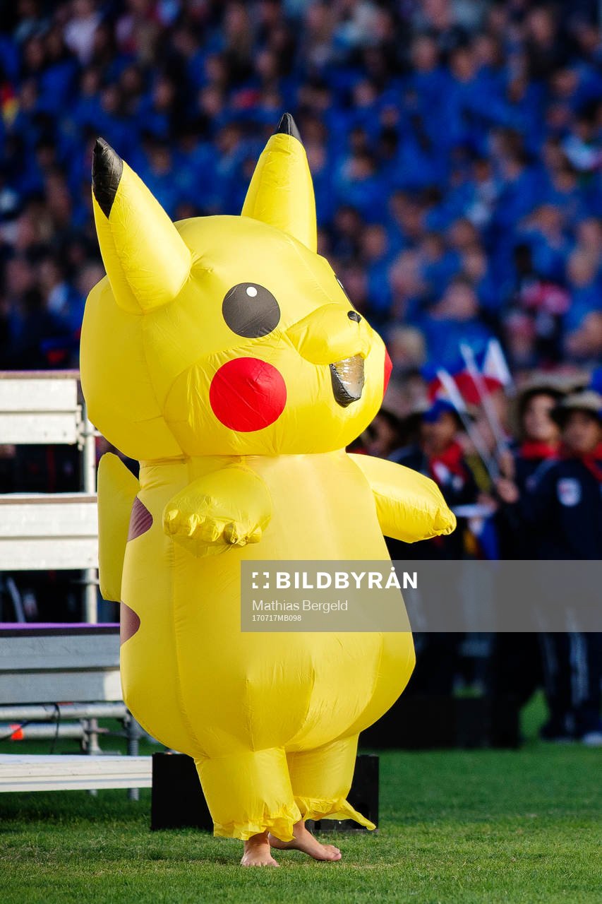 En uppblåsbar Pikachudocka