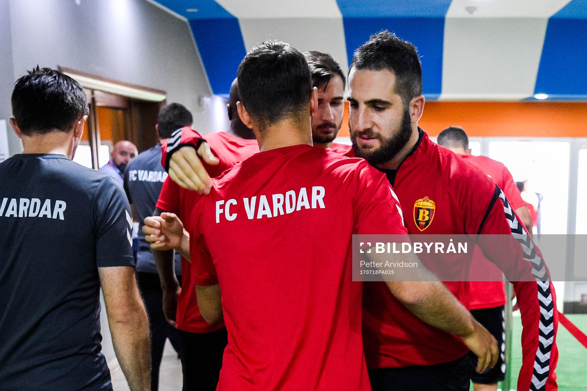 Vardars Tigran Basregjan före en fotbollsmatch mellan