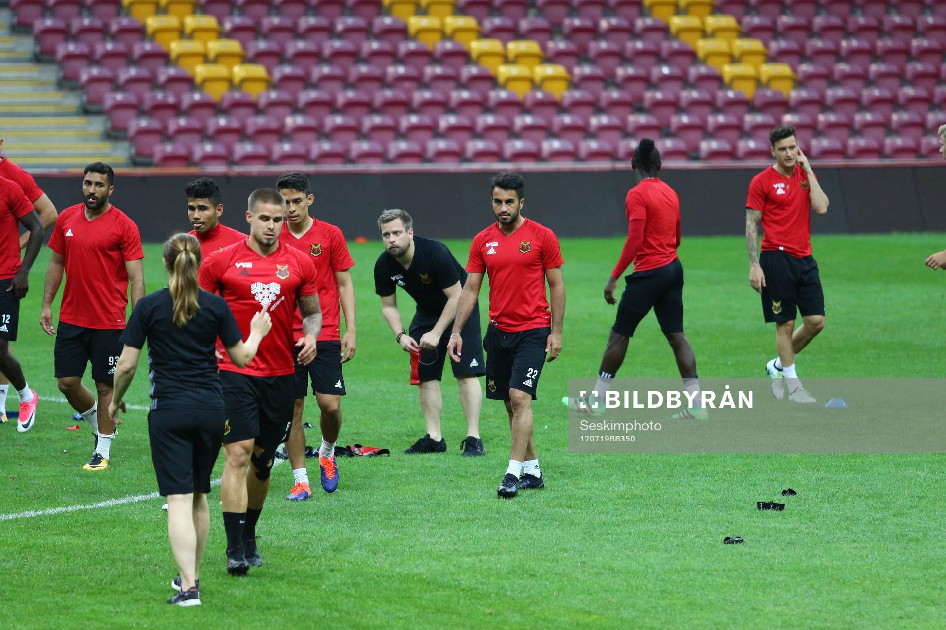 Östersunds Brwa Nouri och lagkamrater