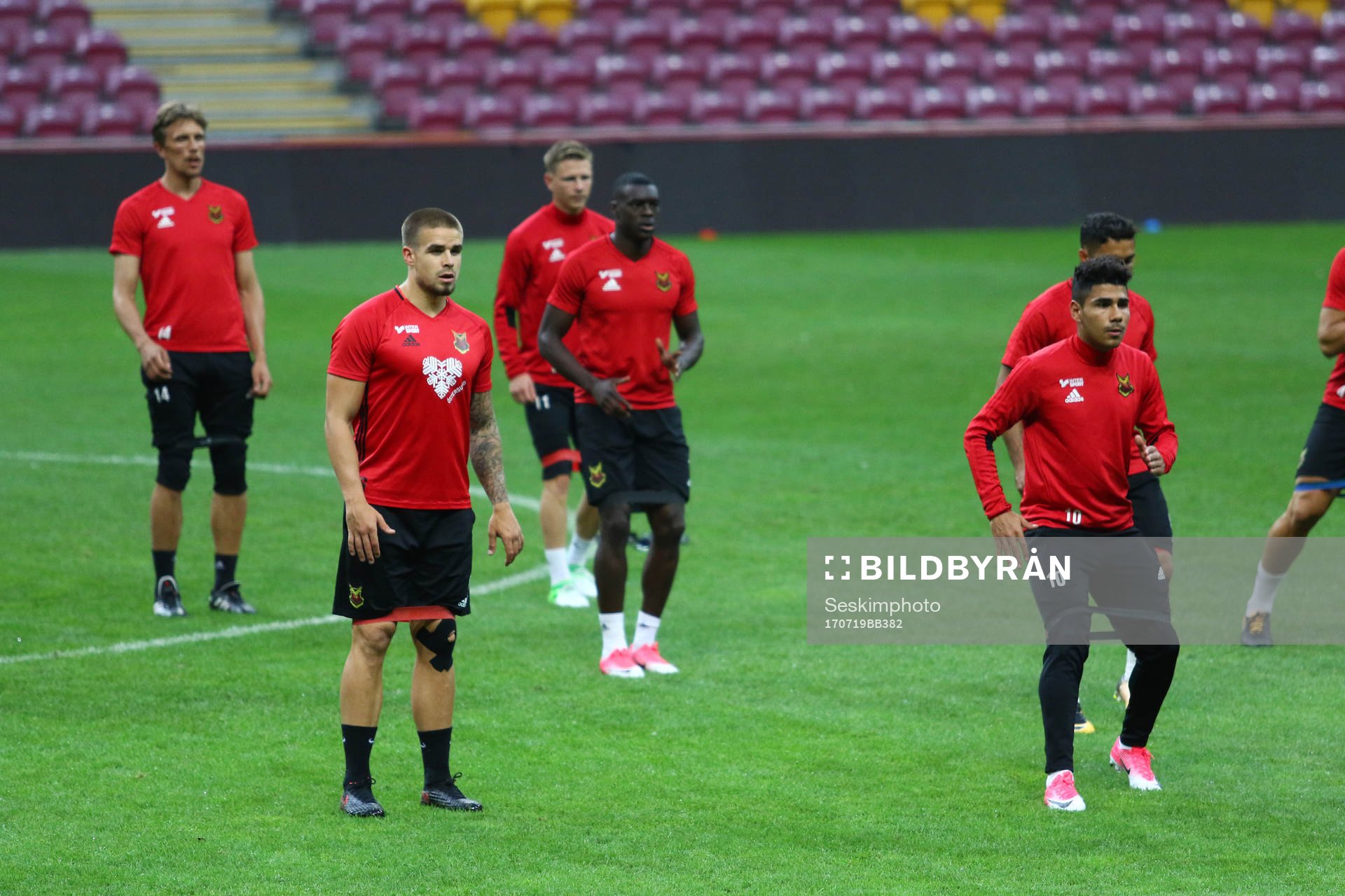Östersunds Douglas Bergqvist och Hosam Aiesh