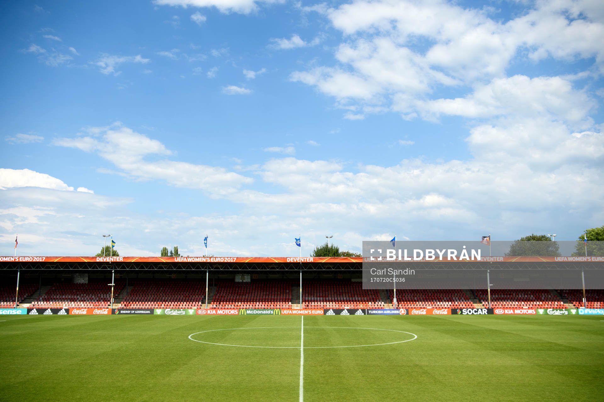 Vy över arenan De Adelaarshorst
