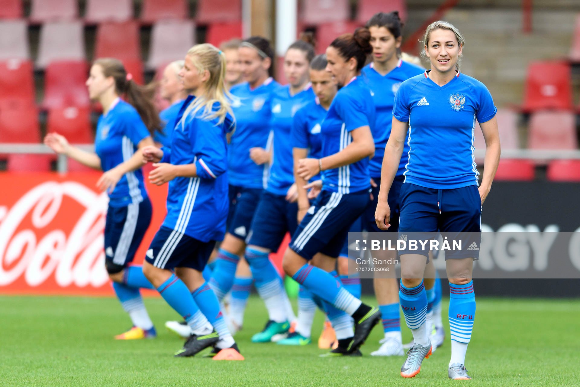 Elena Danilova på en träning med det ryska landslaget under dag 5 av fotbolls-EM den 20 juli 2017 i Deventer.