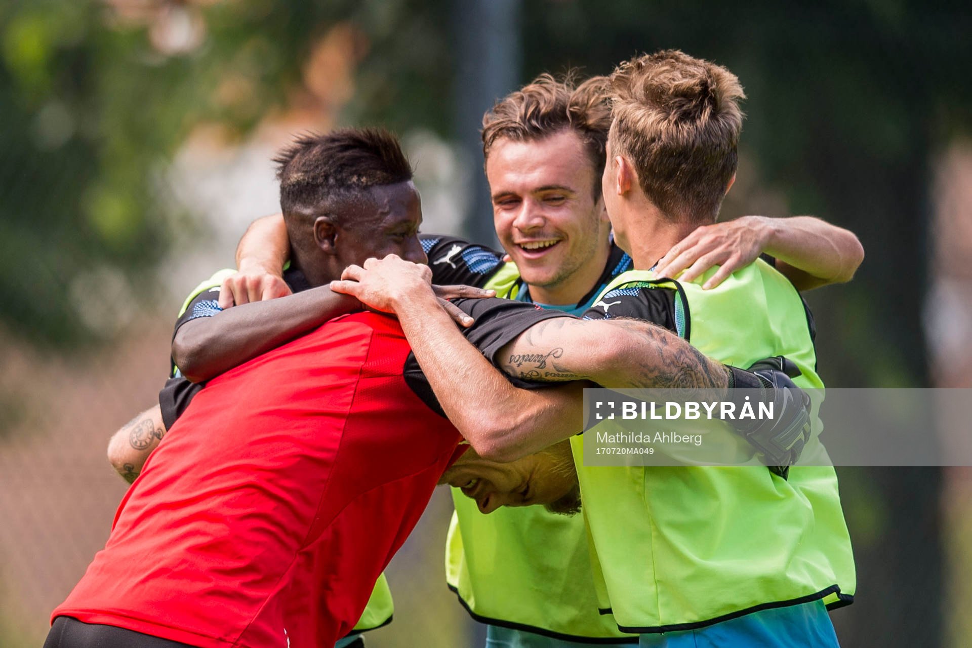 Malmö FFs Andreas Vindheim jublar under en fotbollsträning med Malmö FF den 20 juli 2017 i Malmö.