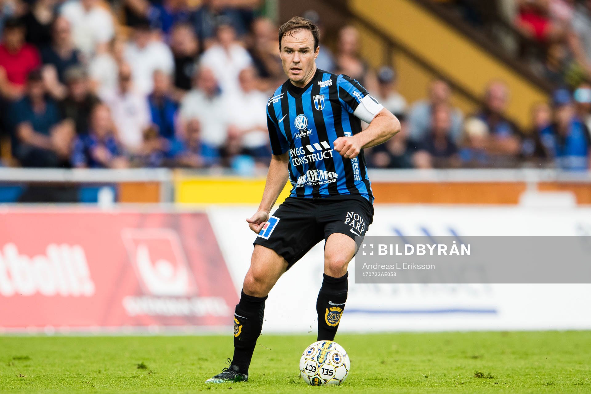 Sirius Niklas Busch Thor med bollen