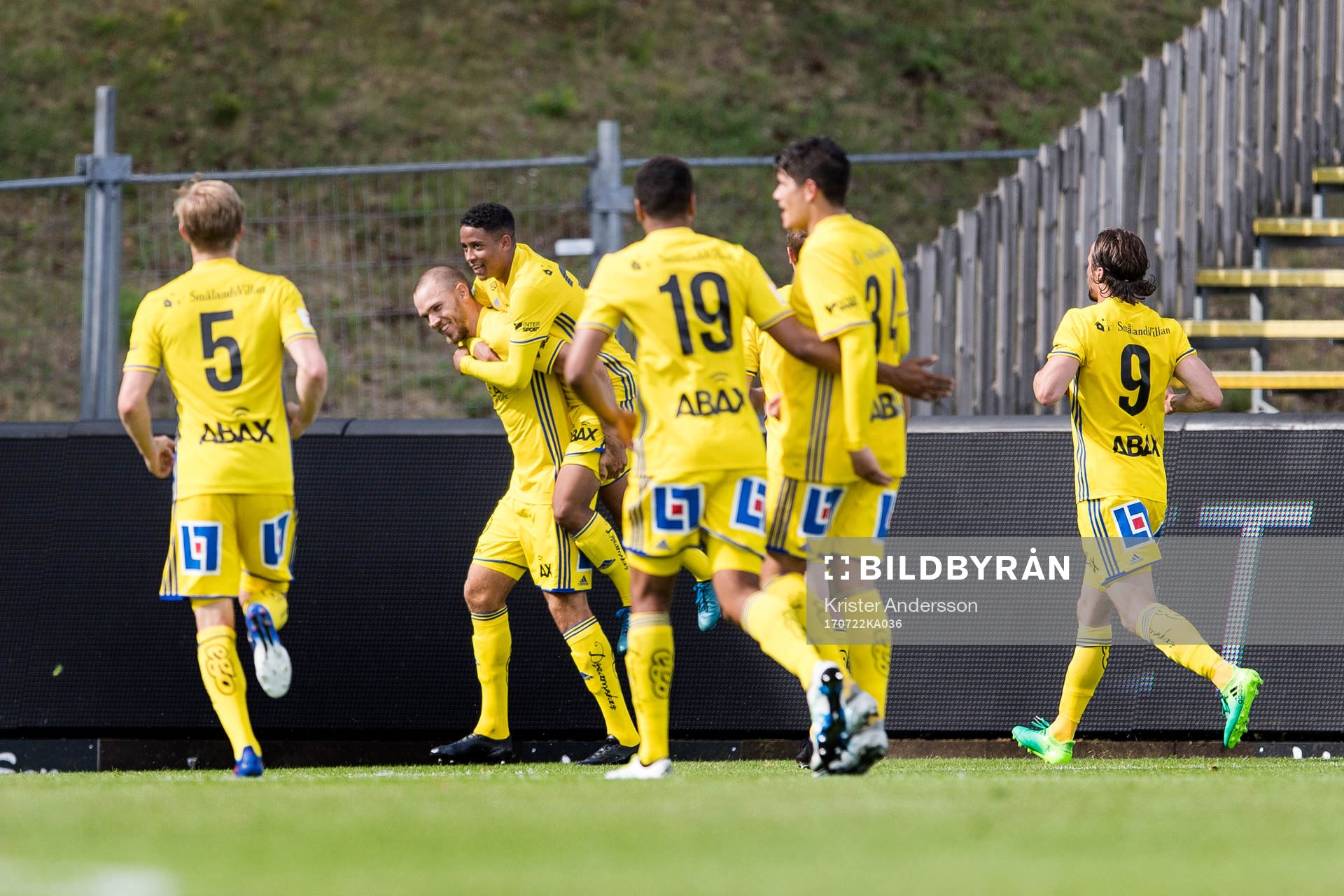Sundsvalls Marcus Danielson jublar
