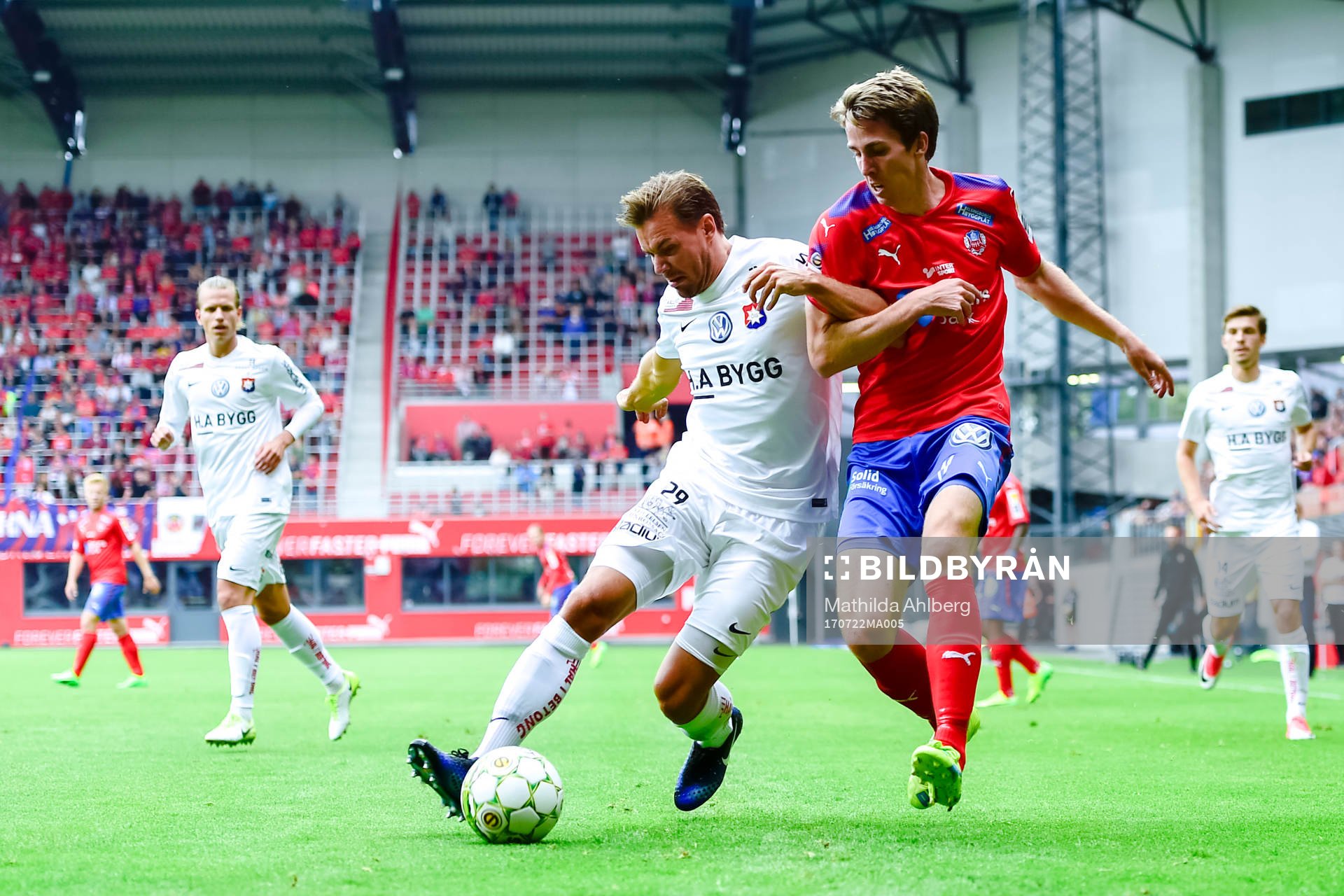 Örgrytes Danny Ervik och Helsingborgs Adam Eriksson